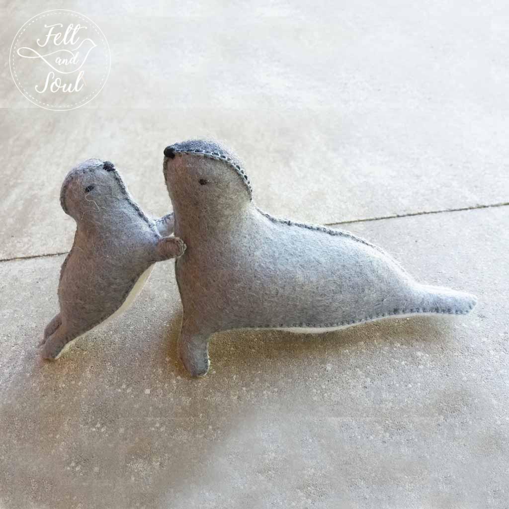 Felt and Soul - fóka anya és kicsinye gyapjúfilc figura